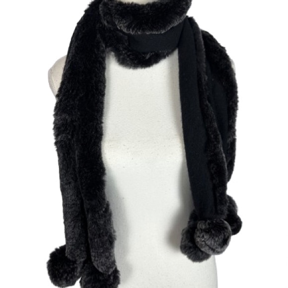 Accessories - Black Cashmere and Rabbit Fur Scarf